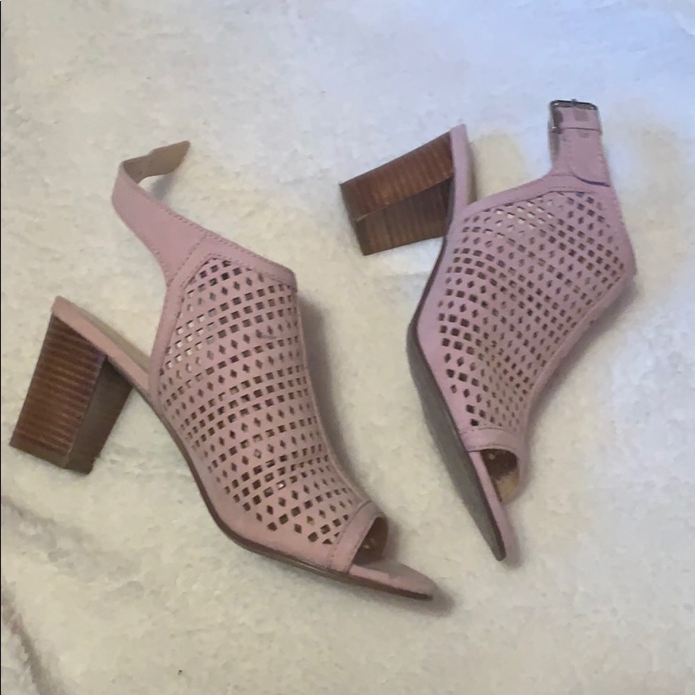 Pale pink sandals with 3” heel